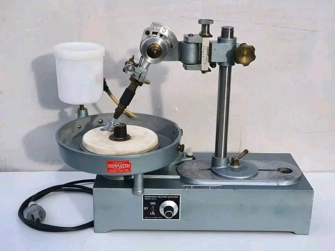 Gemmasta GFE3 Faceting Machine For Sale. - Image 5